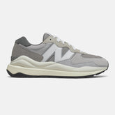57/40-Women|Men | New Balance