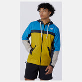 R.W.T. Lightweight Woven Jacket-Men | New Balance