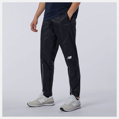 R.W.T. Lightweight Woven Pant-Men | New Balance
