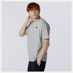 NB Essentials Embroidered Tee-Women|Men | New Balance