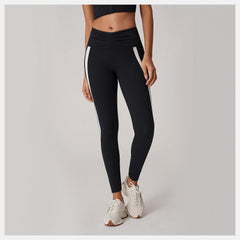 Bandier Ultra HR Tight-Women | New Balance