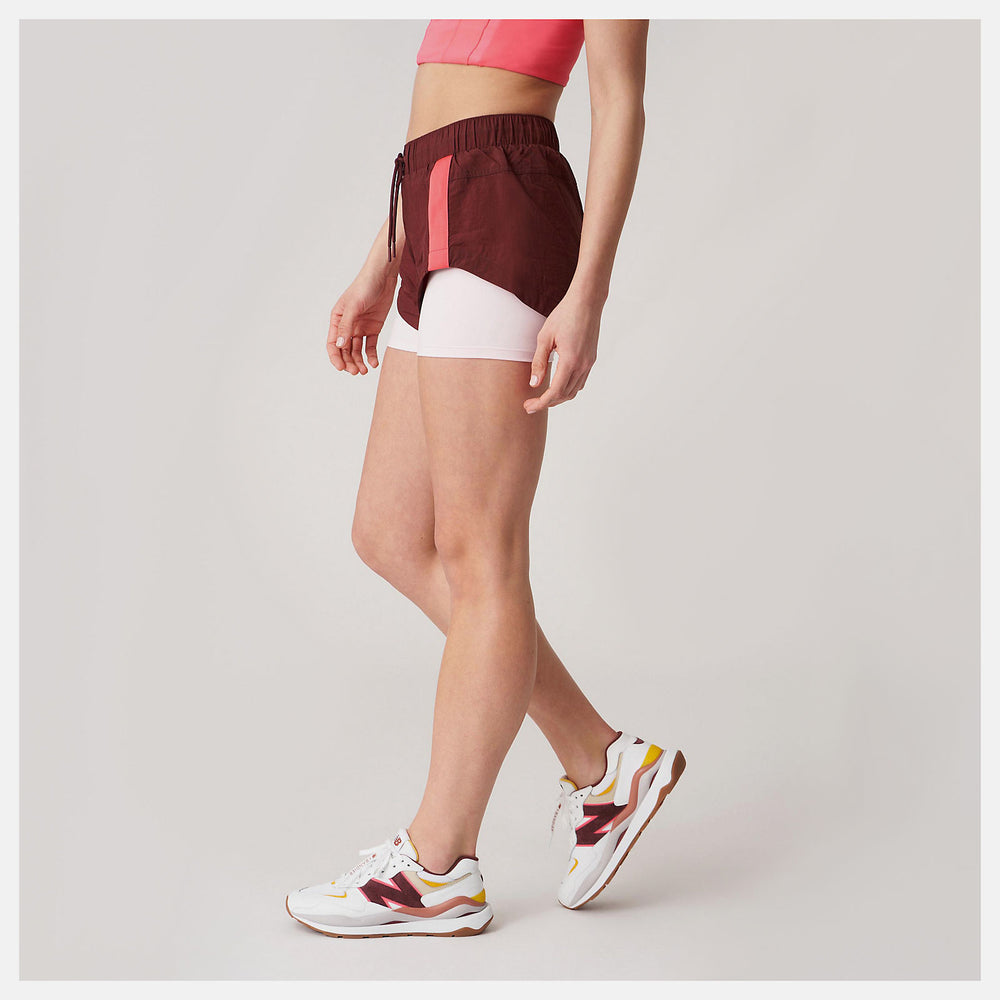 Bandier Woven tech Short-Women | New Balance