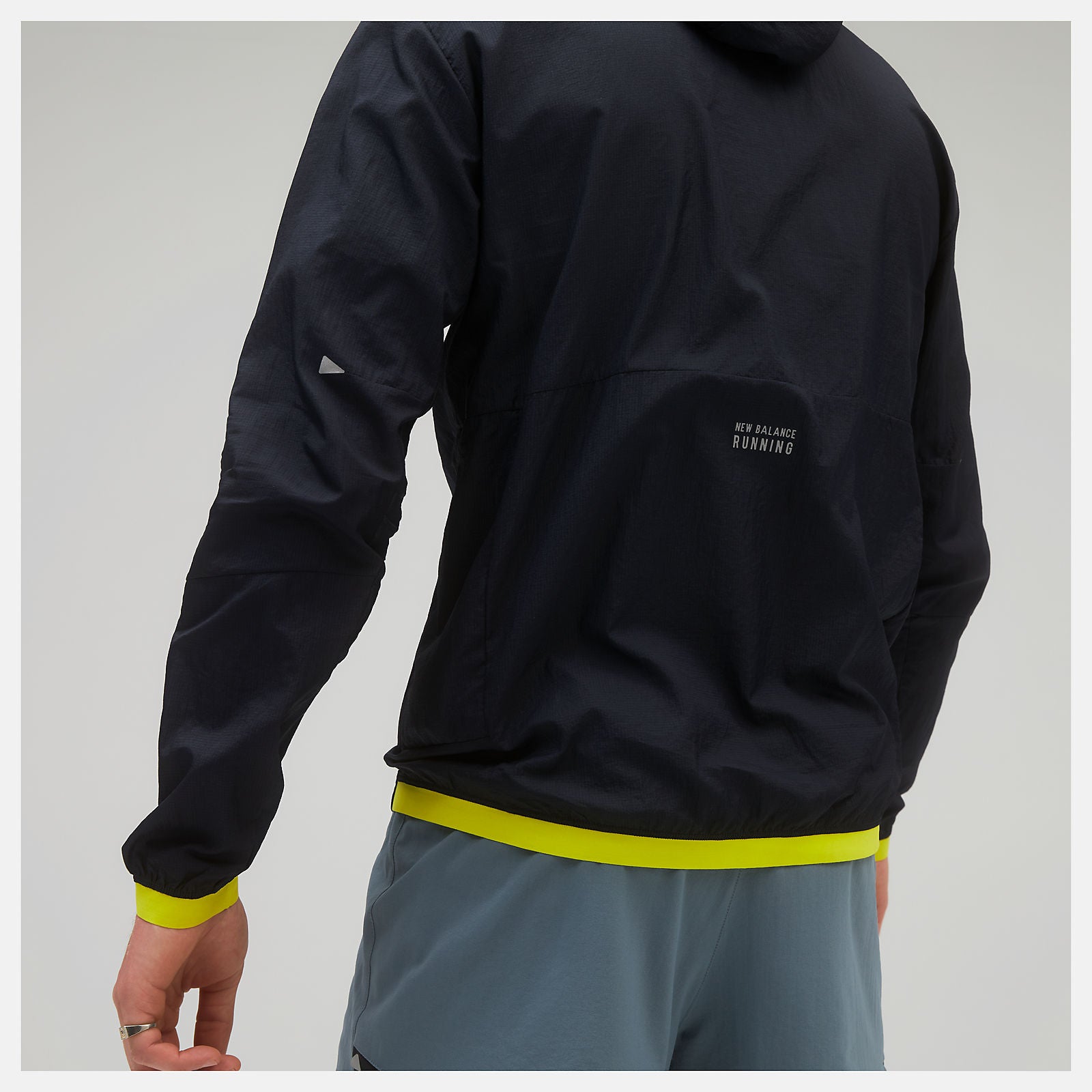 Printed Impact Run Light Pack Jacket-Men | New Balance