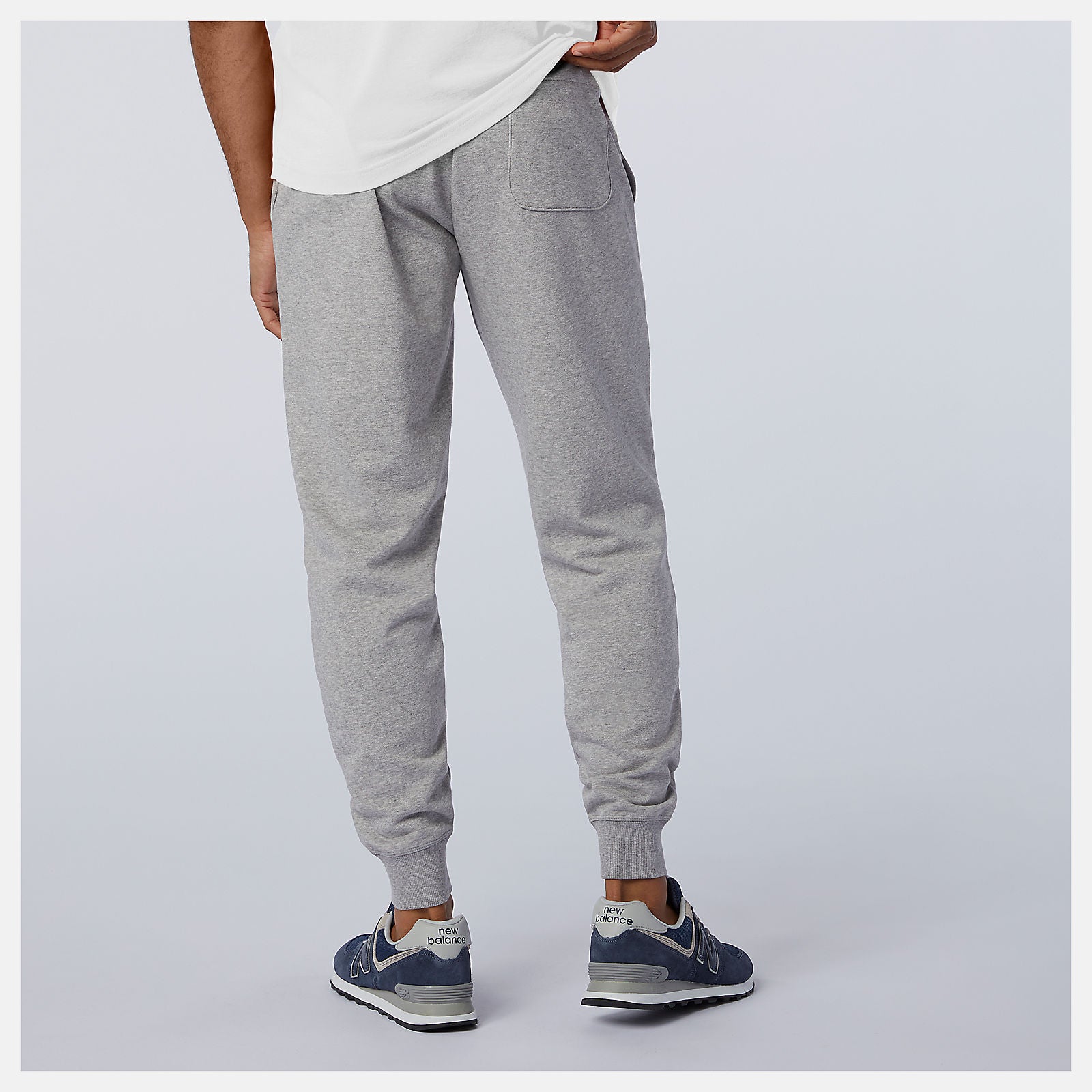 Essentials Stacked Logo Sweatpant-Men | New Balance