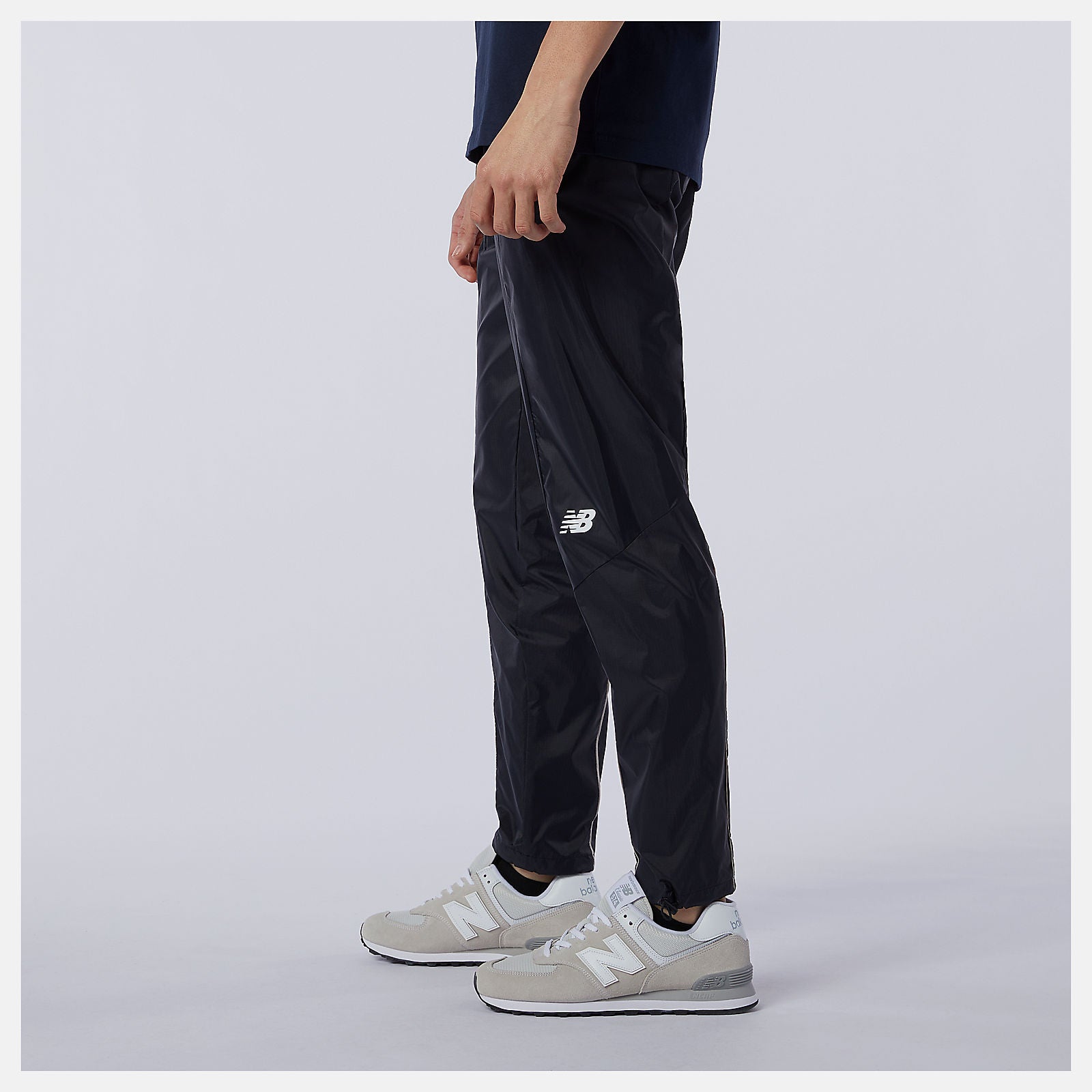 R.W.T. Lightweight Woven Pant-Men | New Balance