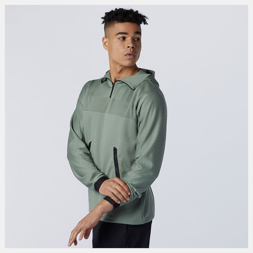 R.W.T. Tech Quarter Zip-Men | New Balance
