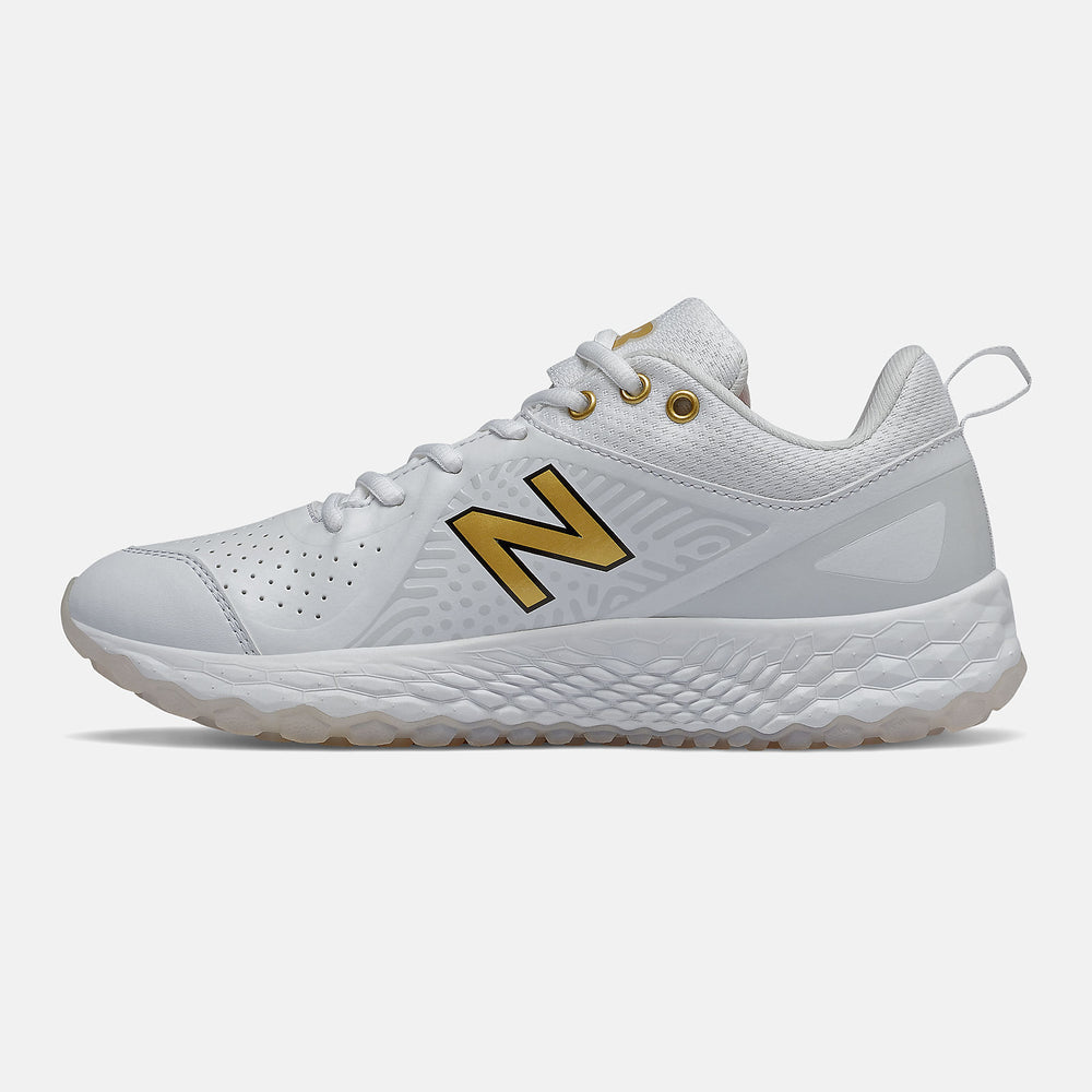 Fresh Foam Velo v2 Turf-Women | New Balance