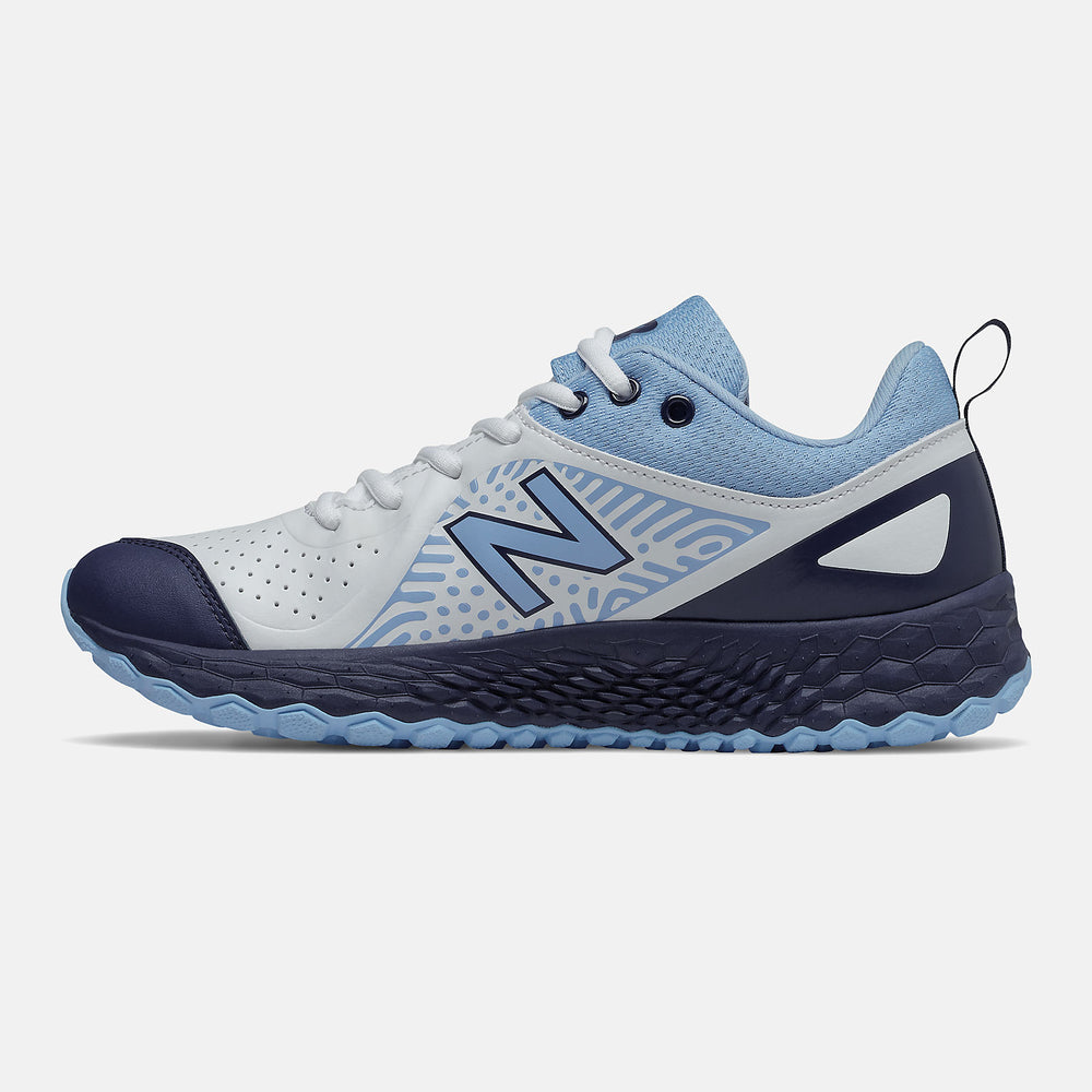 Fresh Foam Velo v2 Turf-Women | New Balance