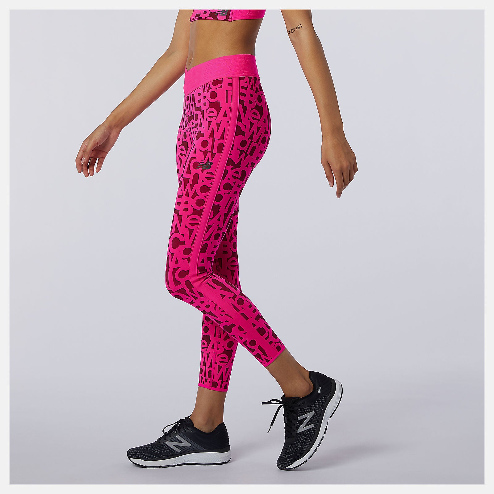 Relentless Printed High Rise 7/8 Tight-Women | New Balance