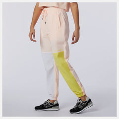 Sport Style Optiks Woven Pant-Women | New Balance