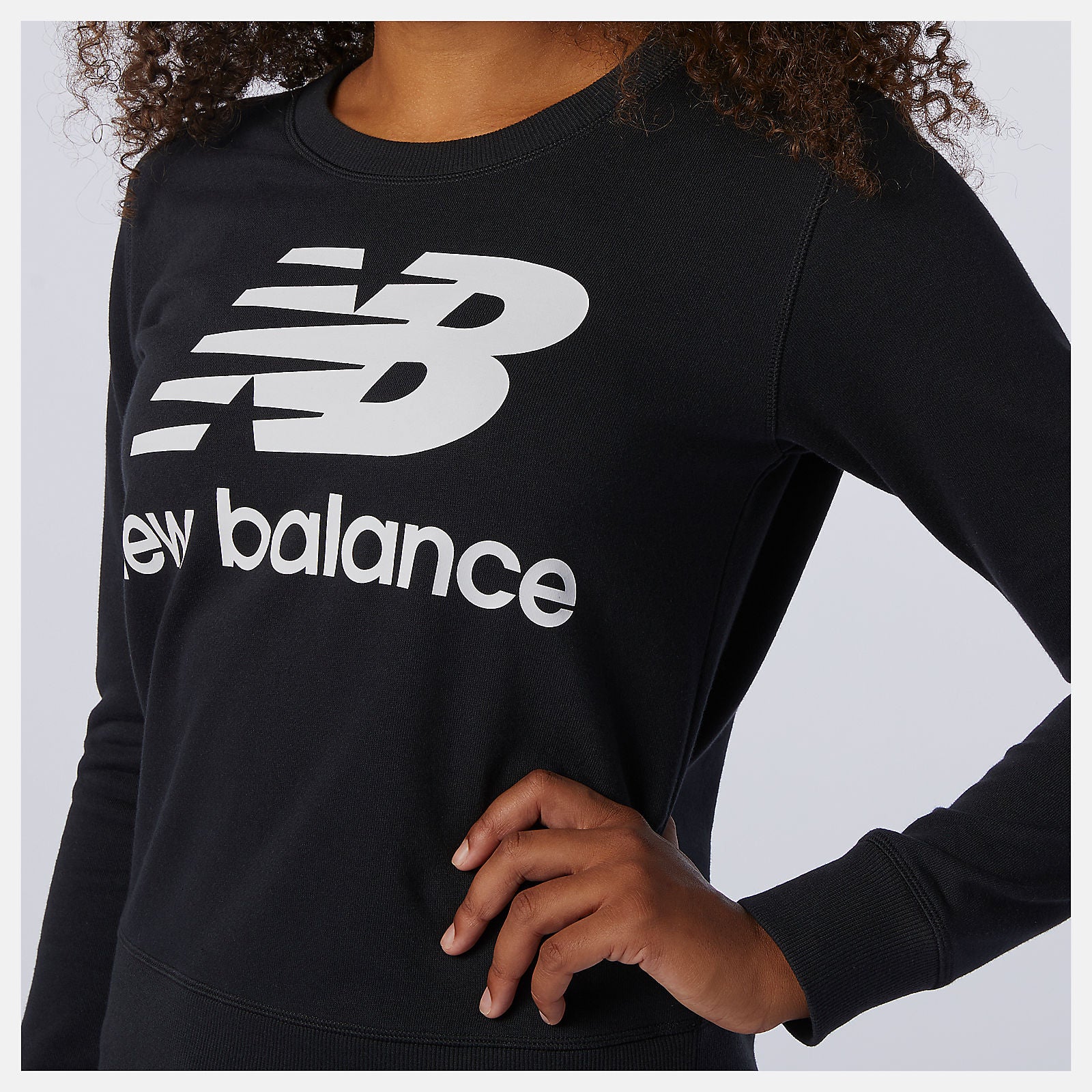 Essentials Crew-Women | New Balance