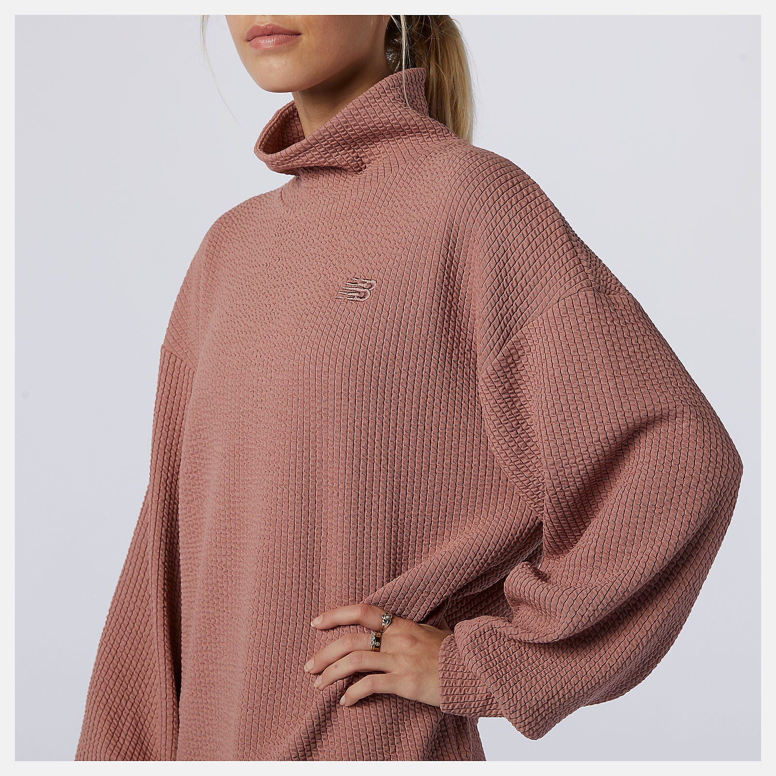 Transform Springloft Pullover-Women | New Balance