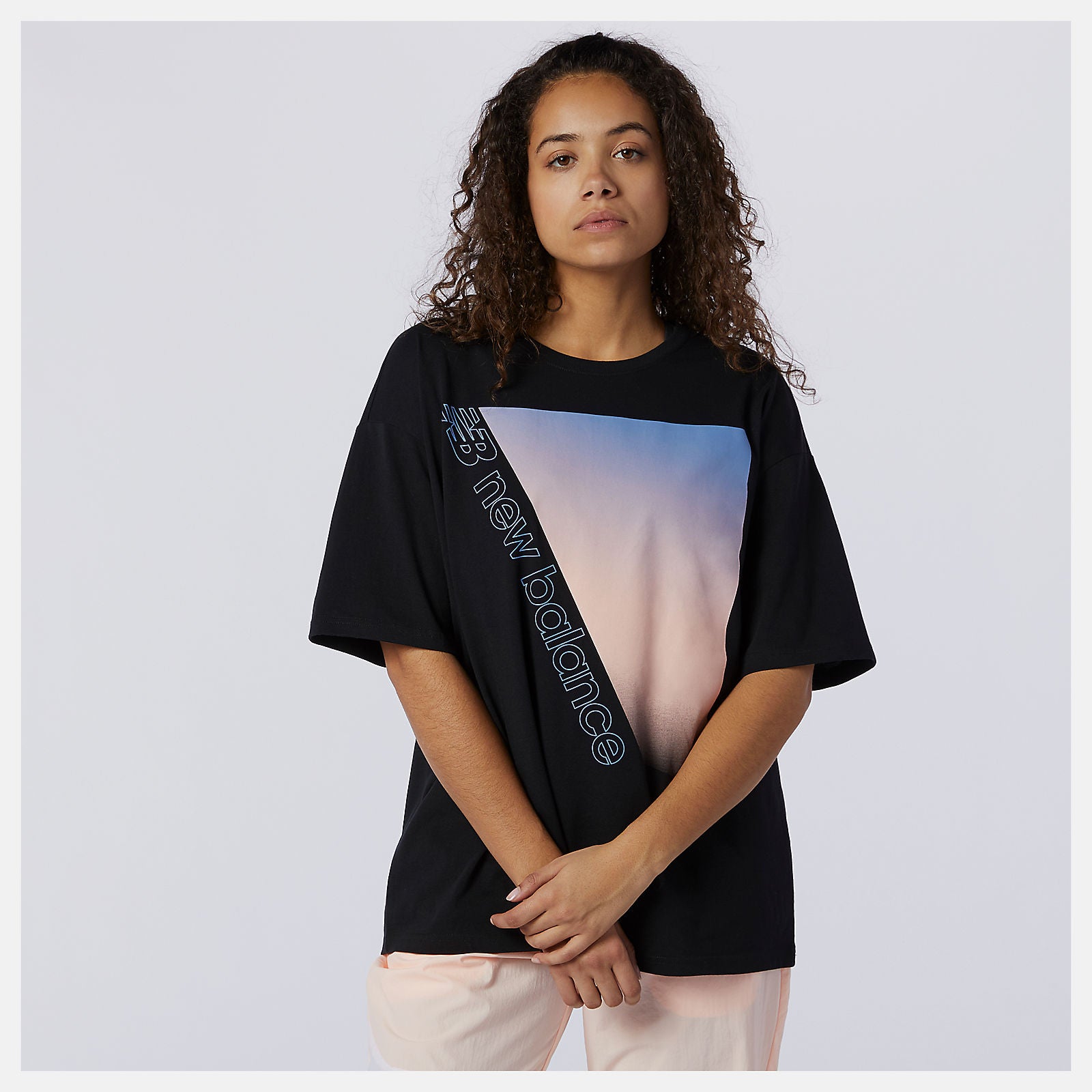 Sport Style Optiks Gradient Graphic Tee-Women | New Balance